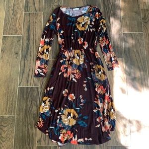 Reborn J floral, lightweight dress.